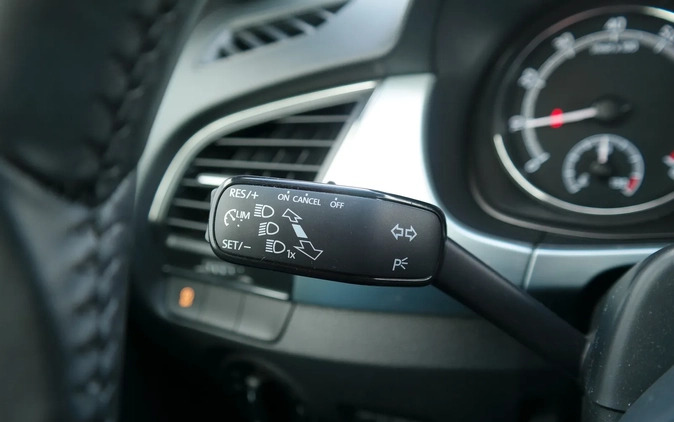 Skoda Fabia cena 59900 przebieg: 26374, rok produkcji 2021 z Tykocin małe 352